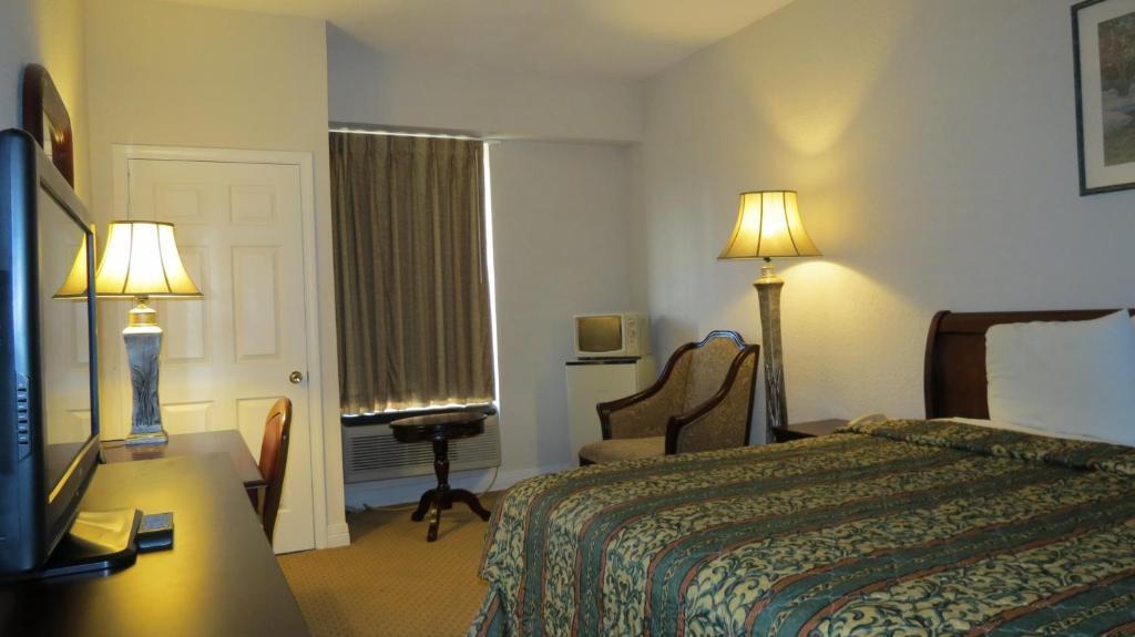 Great Value Inn Houston/Galleria Room photo